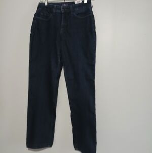 NYDJ. Not Your Daughters Jeans. Size 4P.  (28X28)